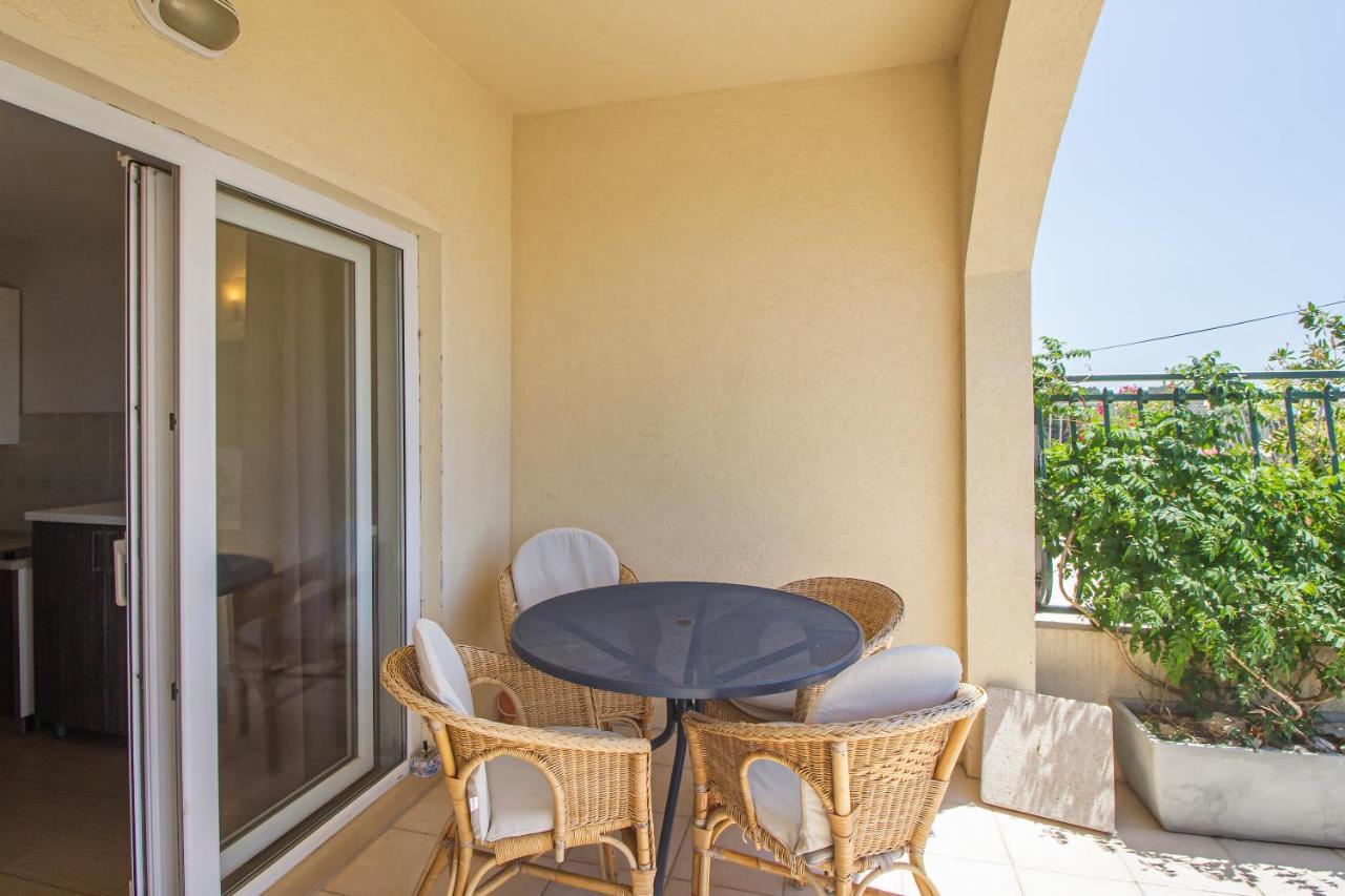 Apartments Branka Makarska Exterior foto